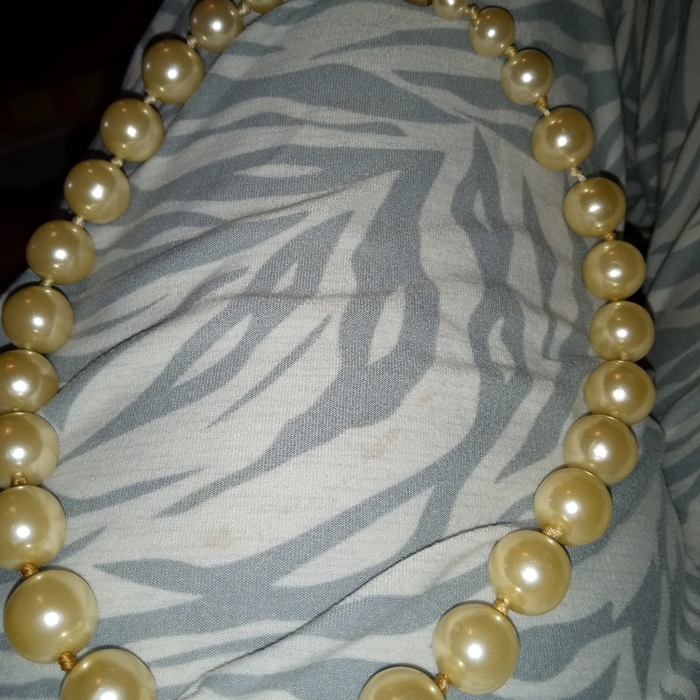 Pearl necklace